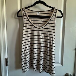 Old Navy | Luxe Scoop Neck Black White Striped Tank size Medium